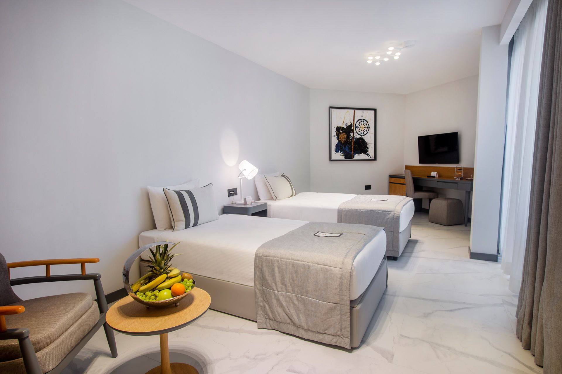 Comfort Süit, Büyük Yataklı, Orman ve Biyolojik Gölet Manzaralı